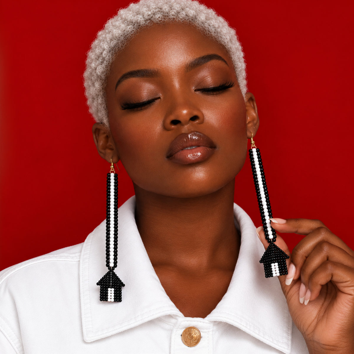 Mmabontle Earrings (Black)
